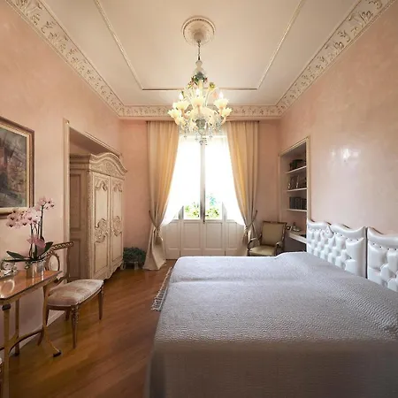 Sleeps 6 Air Con Wifi * Cernobbio